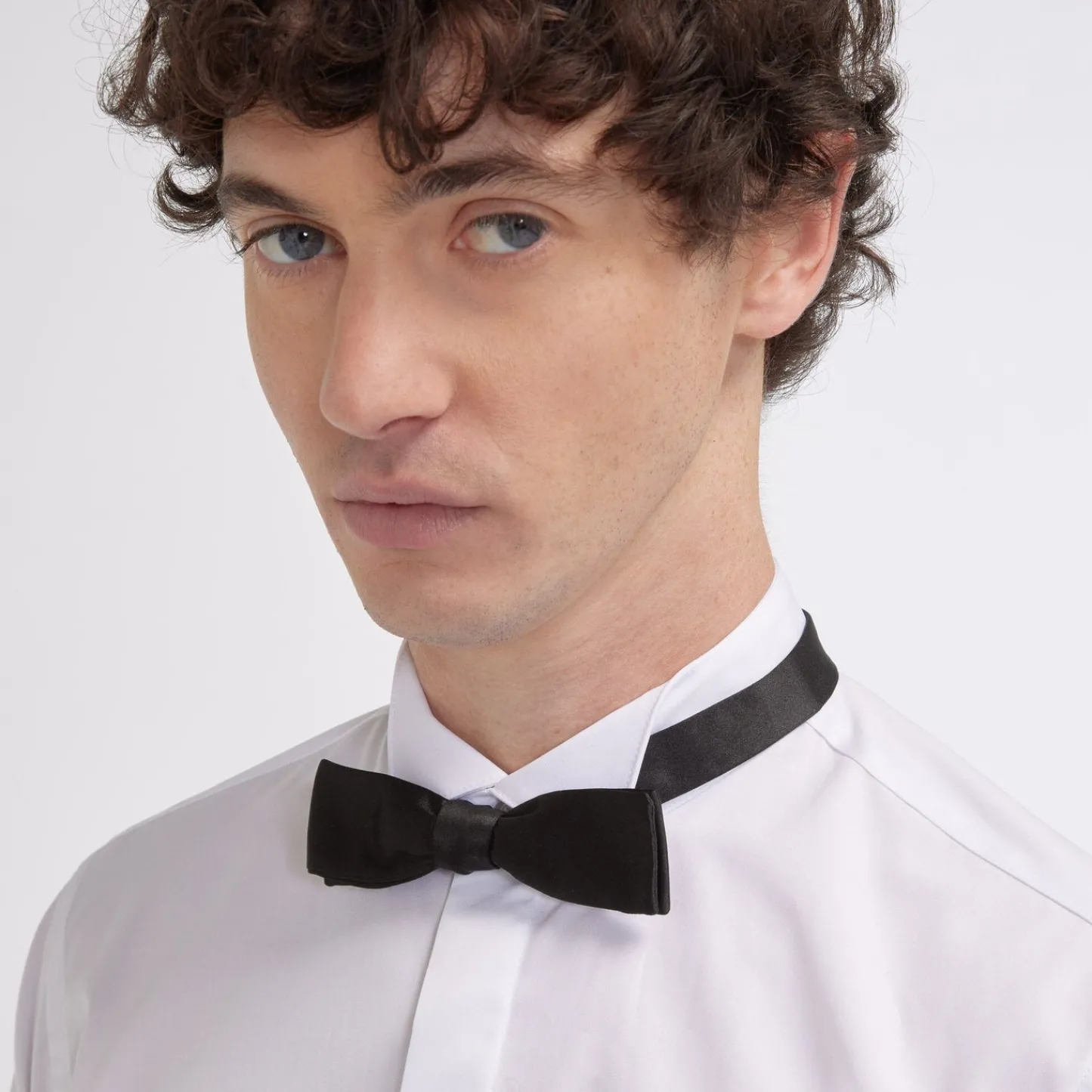 HAST Chemise cintrée en popeline double retors blanche à poignets mousquetaires> Cintrée | Chemises Blanches