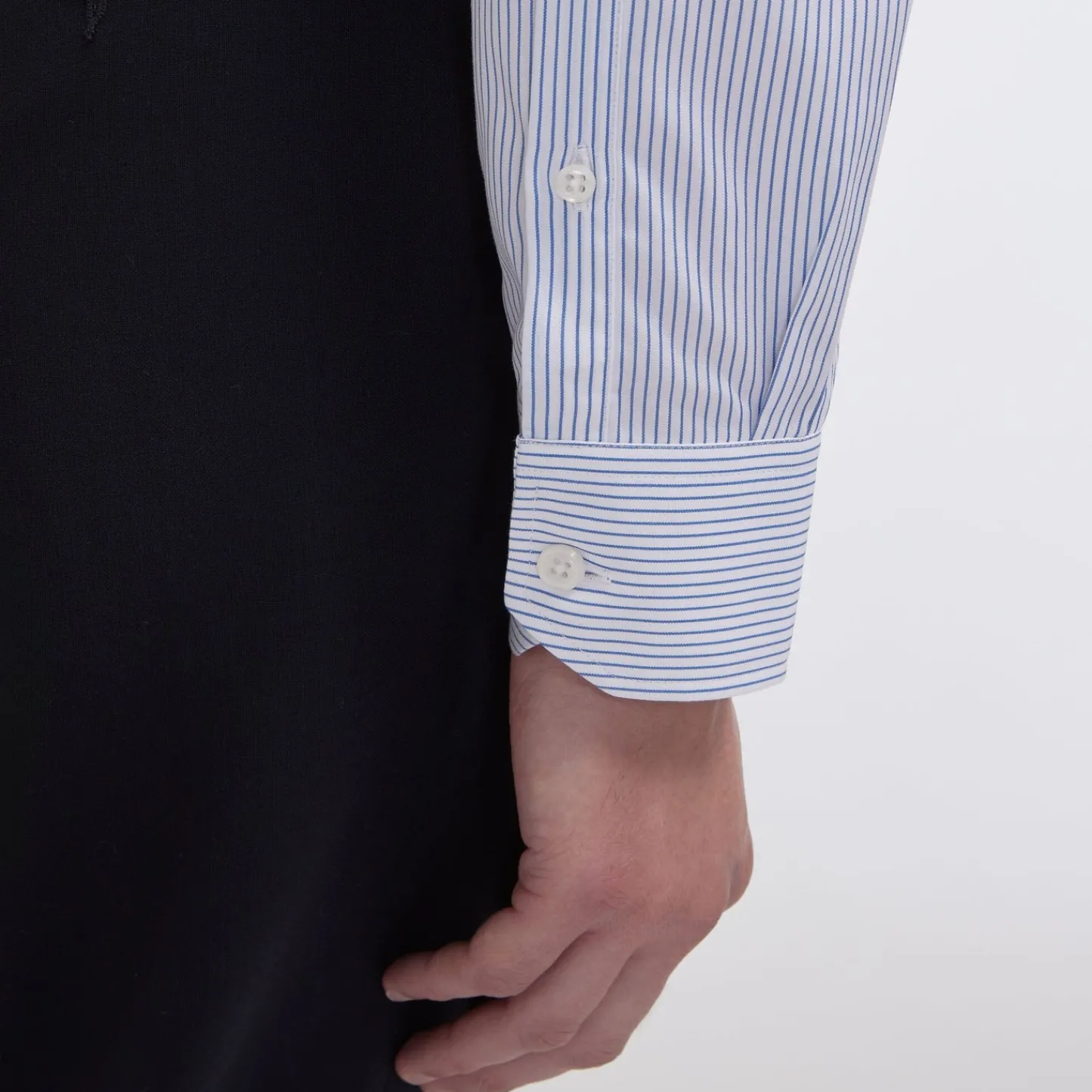 HAST Chemise cintrée en popeline double retors à fines rayures es> Cintrée | Chemises Formelles