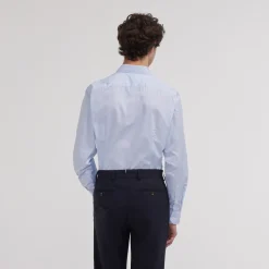 HAST Chemise cintrée en popeline double retors à petites rayures bleu ciel><noscript><img width=