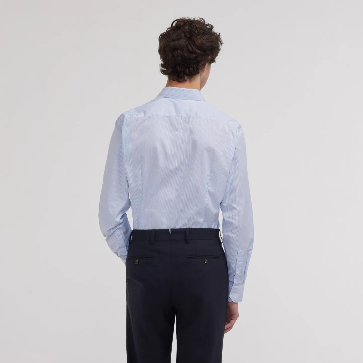 HAST Chemise cintrée en popeline double retors à petites rayures bleu ciel> Cintrée | Chemises Bleues