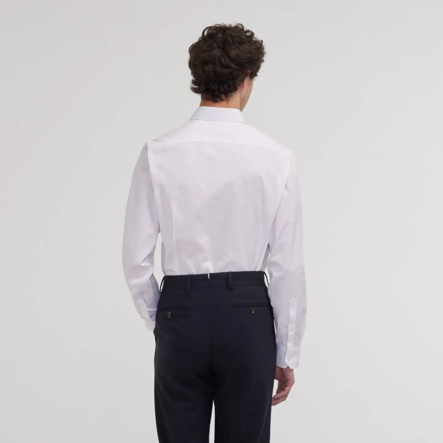 HAST Chemise cintrée en popeline double retors he> Les Essentiels | Cintrée