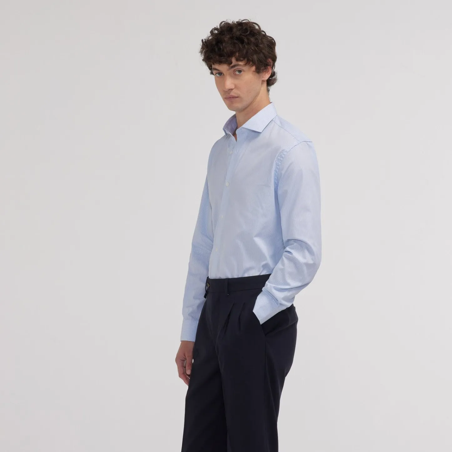 HAST Chemise cintrée en popeline double retors à petites rayures bleu ciel> Cintrée | Chemises Bleues