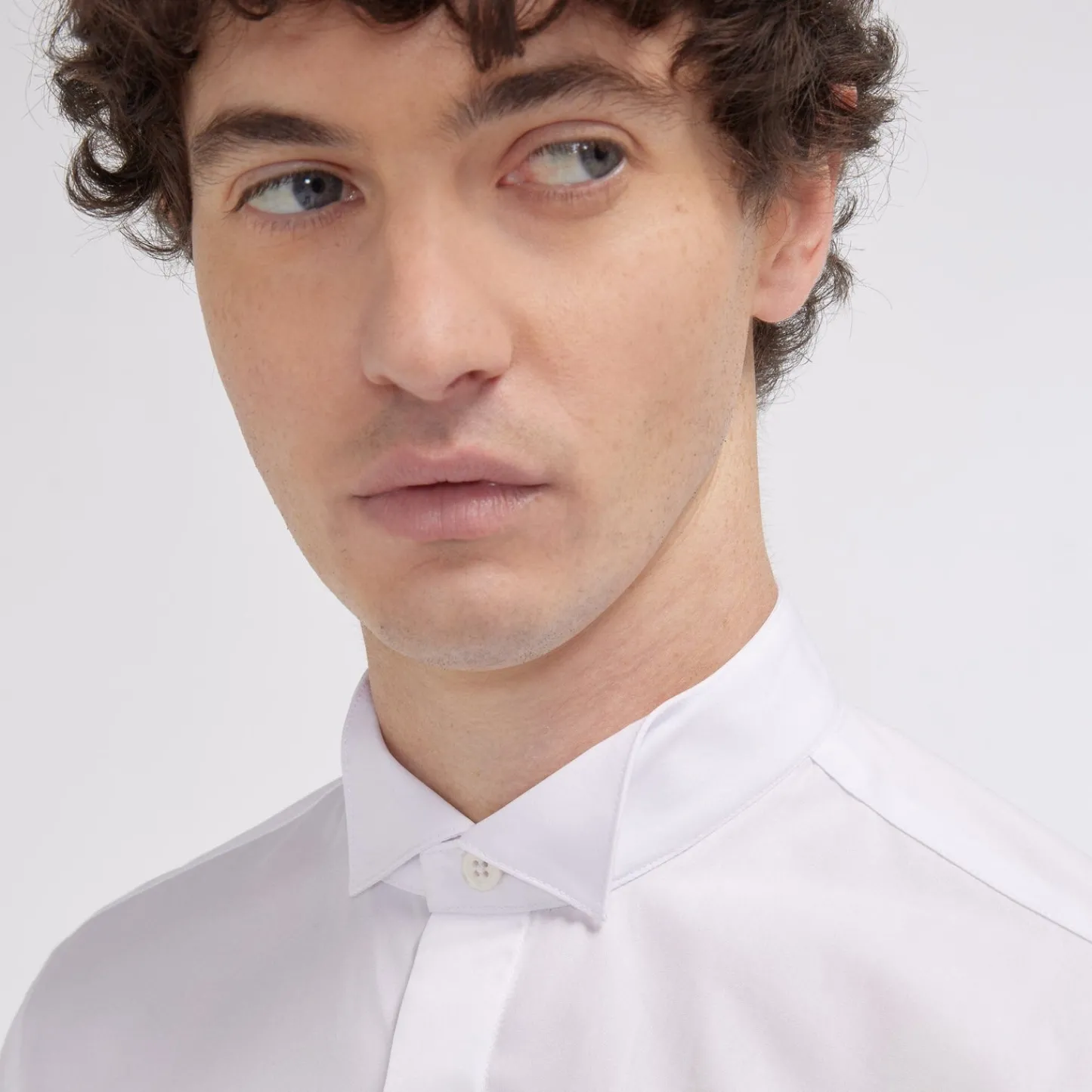 HAST Chemise cintrée en popeline double retors blanche à poignets mousquetaires> Cintrée | Chemises Blanches