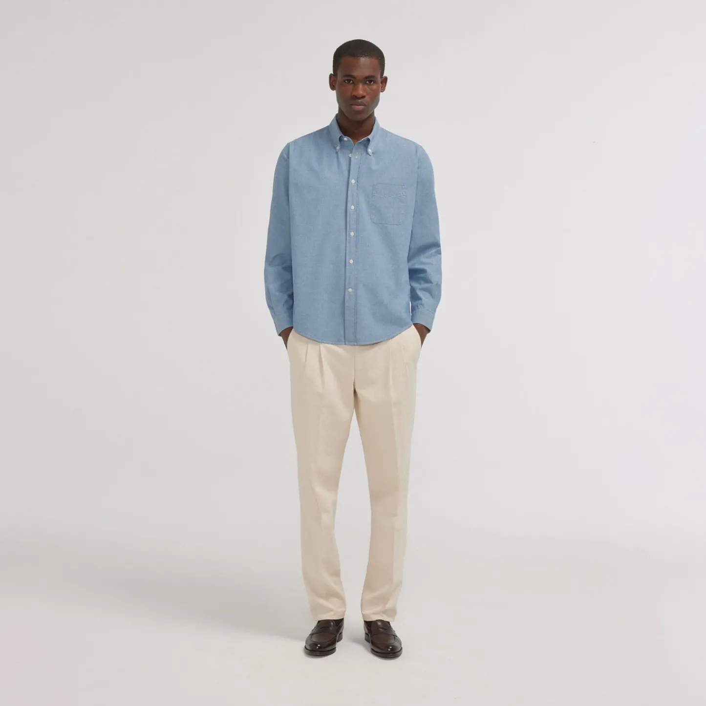 HAST Chemise en chambray bleue> Les Essentiels | Décontractée