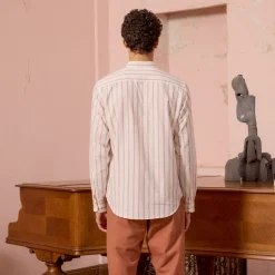HAST Chemise en coton écrue à rayures bordeaux><noscript><img width=
