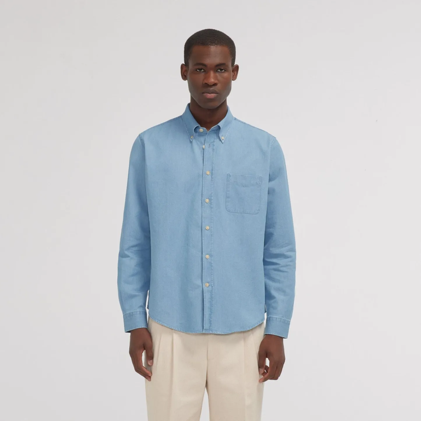 HAST Chemise en denim bleu clair> Les Essentiels | Décontractée