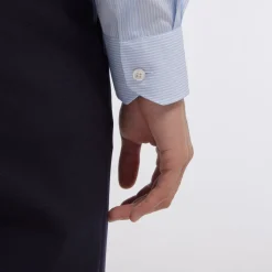HAST Chemise en popeline double retors à rayures bleues et blanches><noscript><img width=