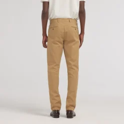 HAST Chino><noscript><img width=