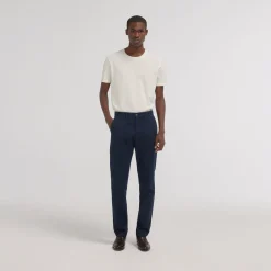 HAST Chino><noscript><img width=