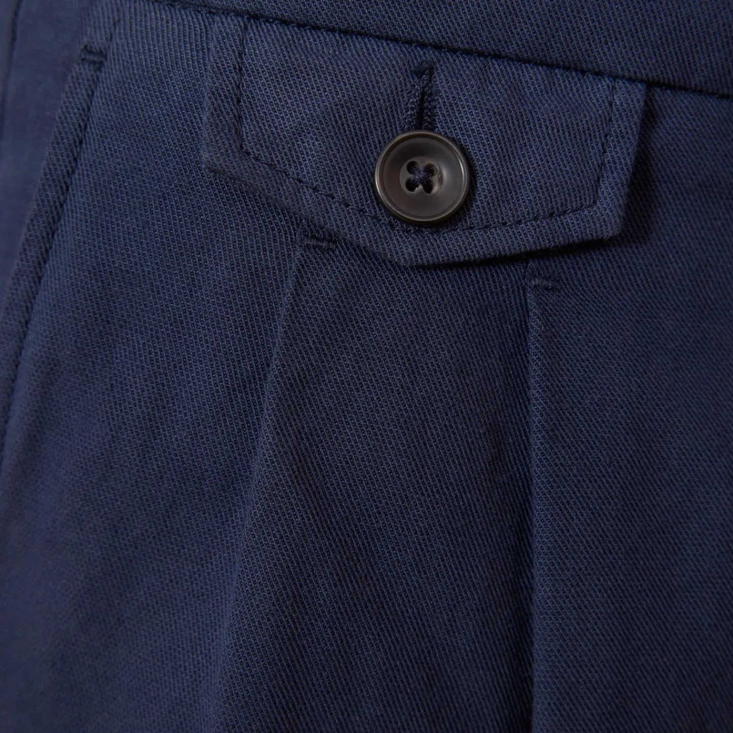 HAST Pantalon à double plis en coton et lin marine> Pantalons