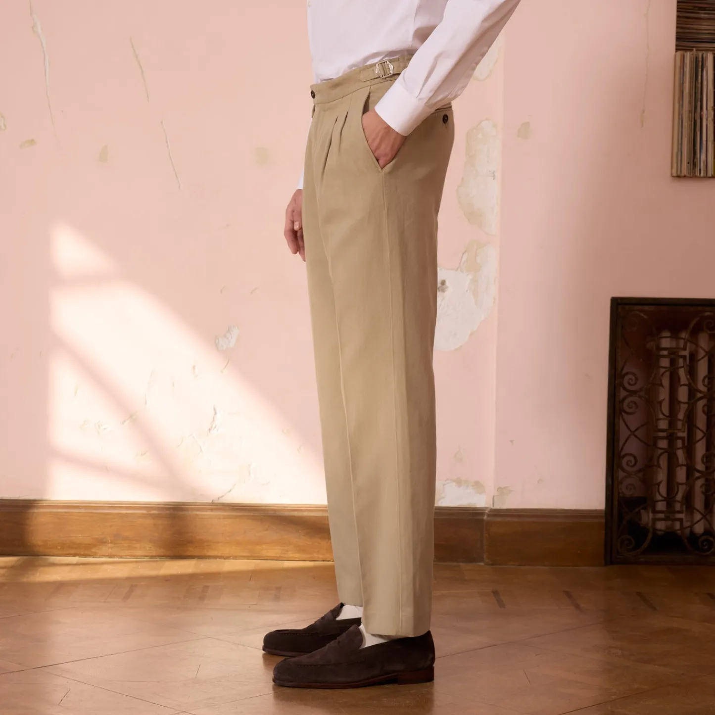 HAST Pantalon à double plis en coton et lin> Pantalons