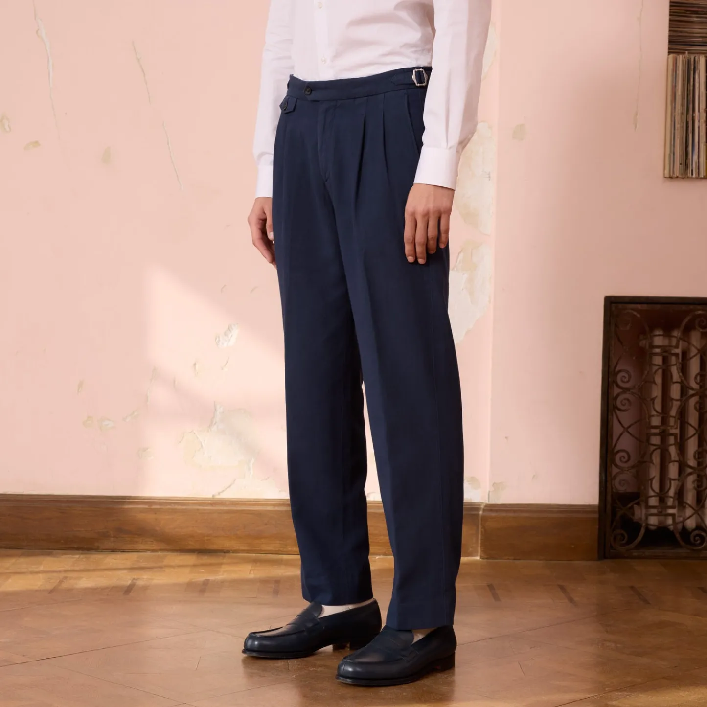 HAST Pantalon à double plis en coton et lin marine> Pantalons