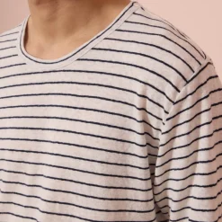 HAST T-shirt à manches longues en coton et lin écru à rayures marine> T-Shirts Et Polos
